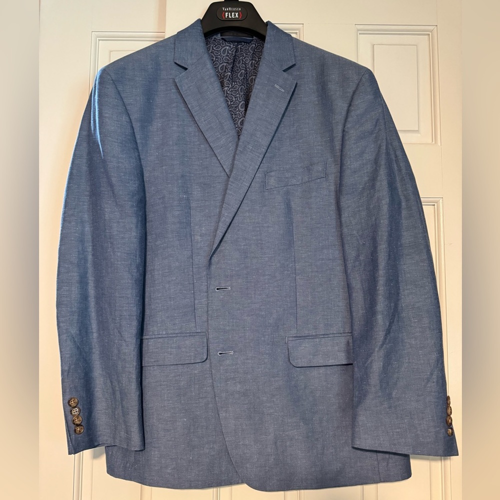 Chaps Blue sport coat. 44R